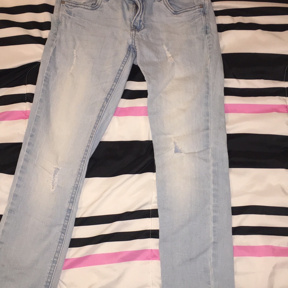 Lightwashed Distressed Denim Jeans [Size Xs-S]