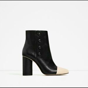 Zara Colorblock button Booties sz 39