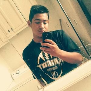 Meet your Posher, Esteban