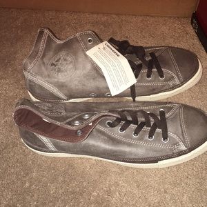 Chocolate leather converse men's