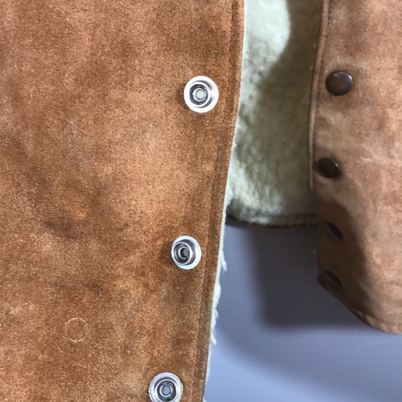 Vintage shearling vest - Picture 3 of 5