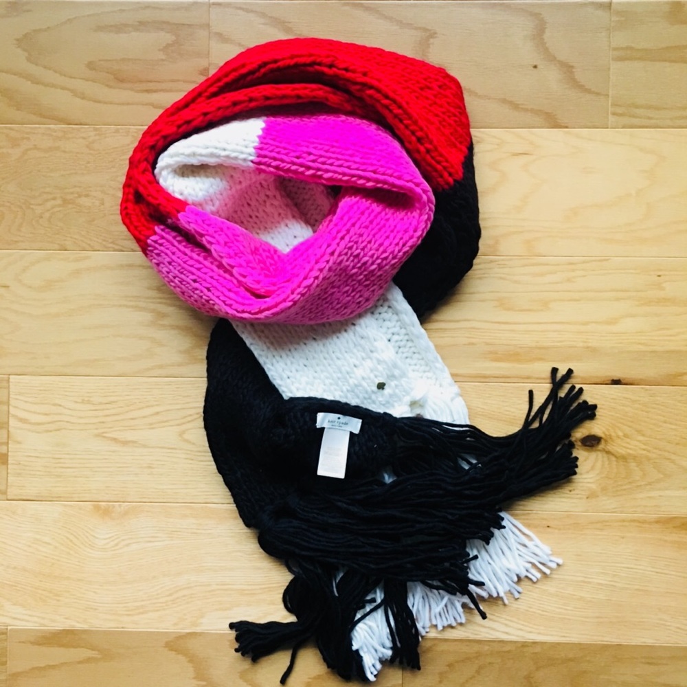 Kate Spade handknit color block scarf blk/ch 001
