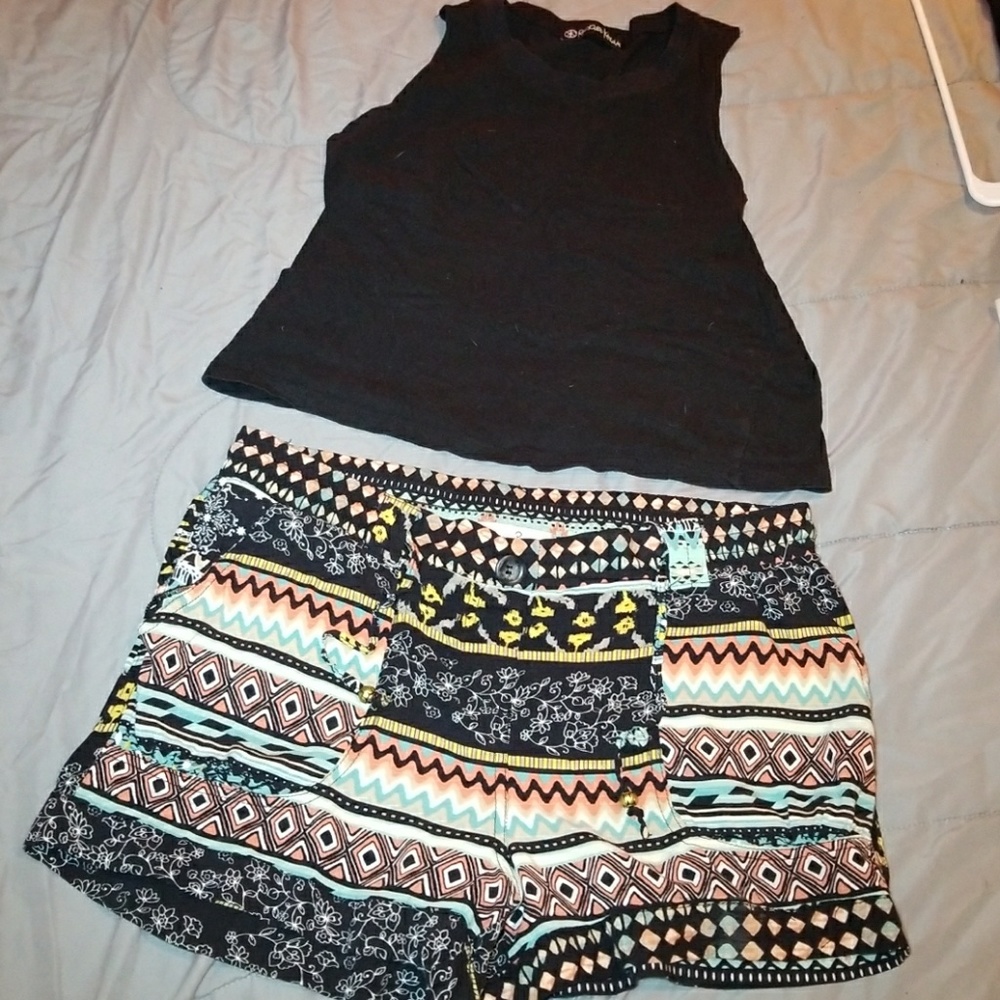 American Rag Shorts - Picture 6 of 6