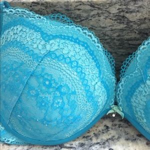 36D VS Very Sexy Lacey Blue Push-Up Bra!