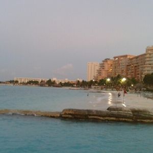 Meet your Posher, Emilisa