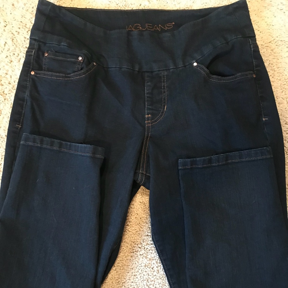 Jag Jeans. Size 14. Skinny. Pull on. Barely worn.