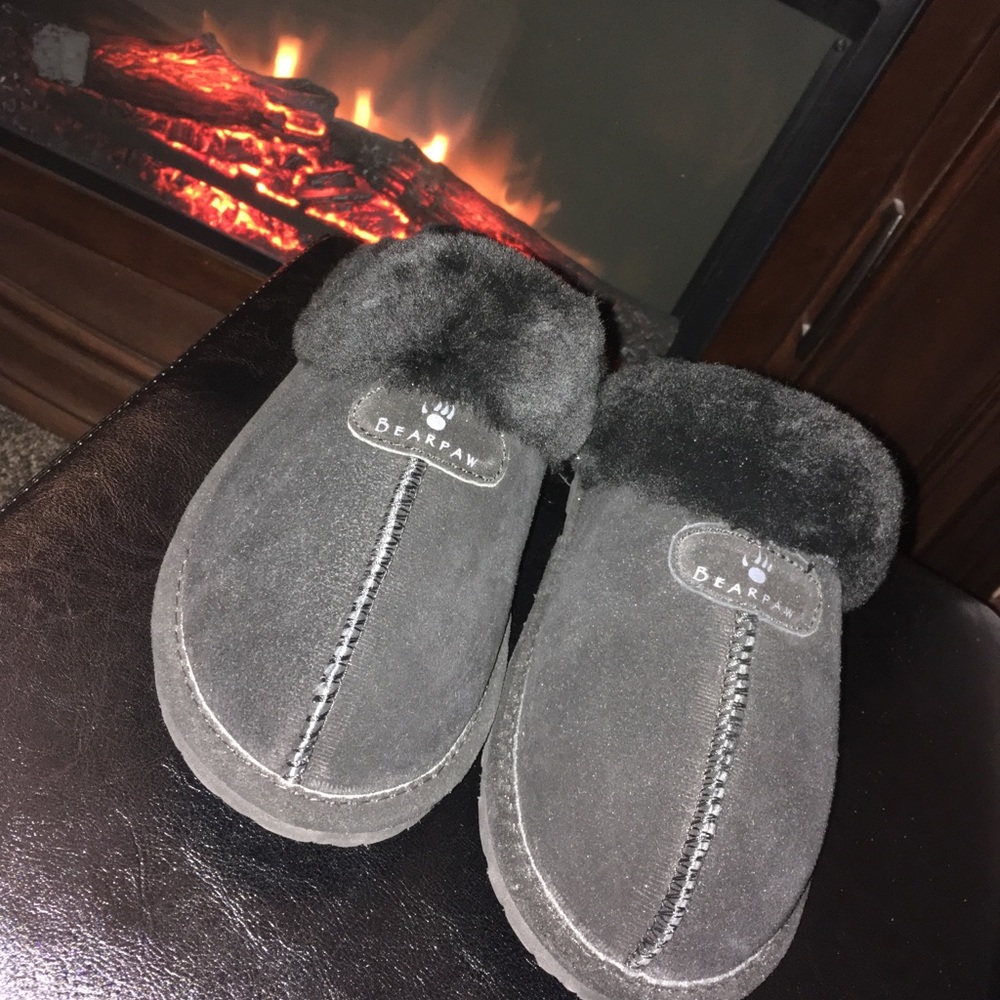 Bearpaw slippers