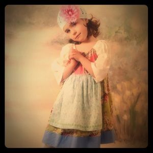 VHTF MATILDA JANE DRESS Sz 6. 2nd season???