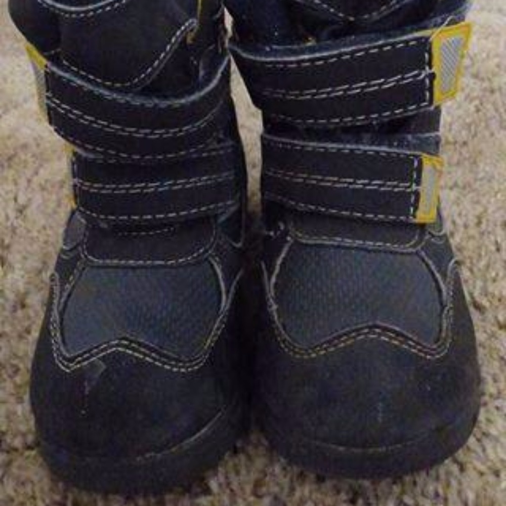 Toddler Boys Children's Place Winter Boots size 10