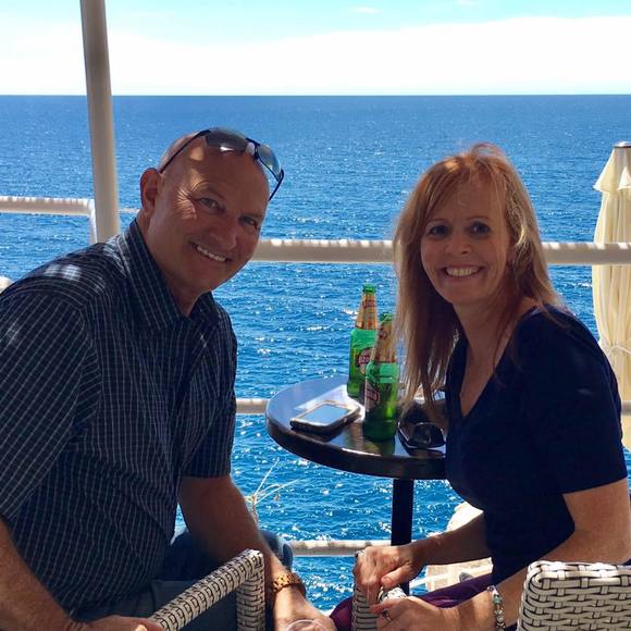 Meet your Posher, Robin - Picture 1 of 1