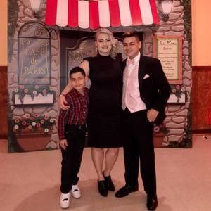 Meet your Posher, Joy