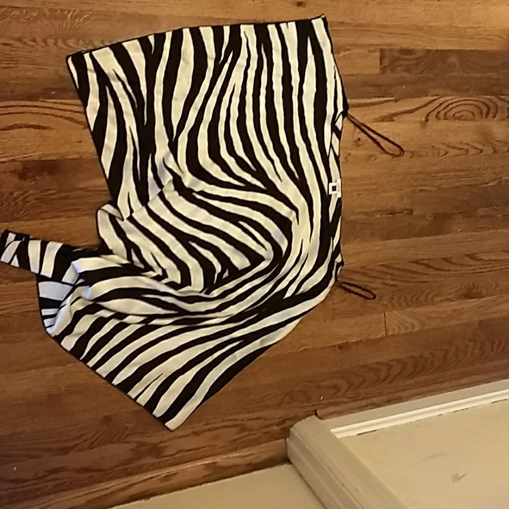 Cache asymmetrical zebra stripe top size large