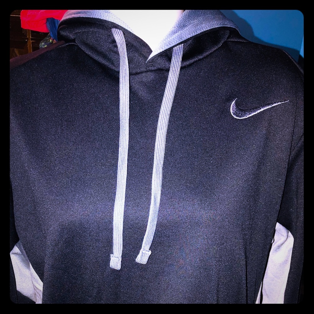 Mens Nike Large Therma fit Sweatshirt