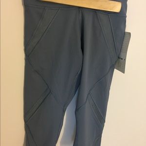 NWT Lululemon crop pants
