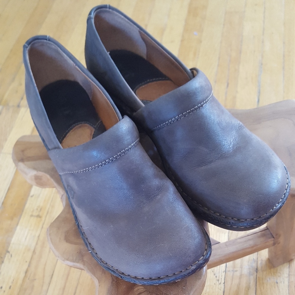 Born Clogs