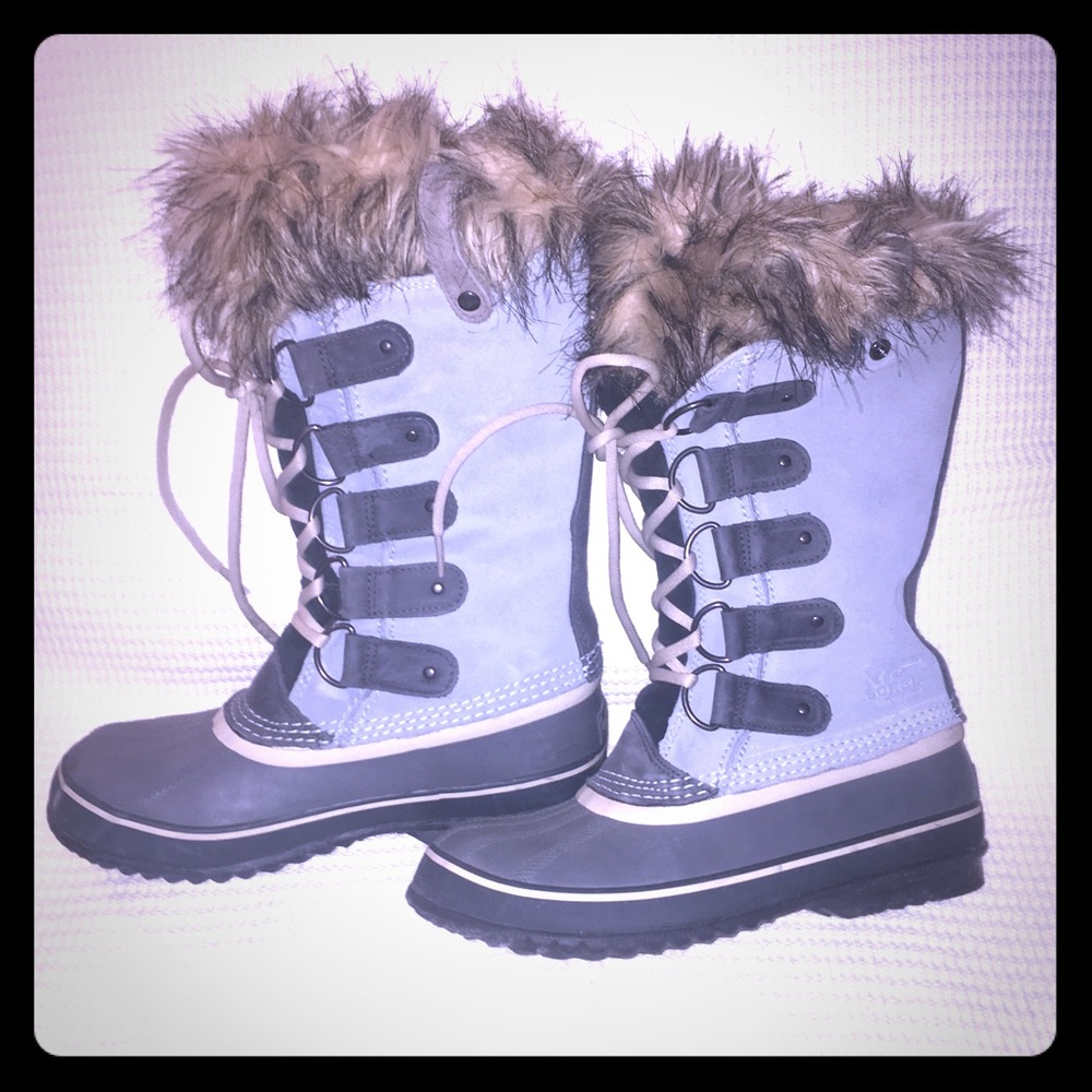 Sorel Joan of Arctic winter boots size 8