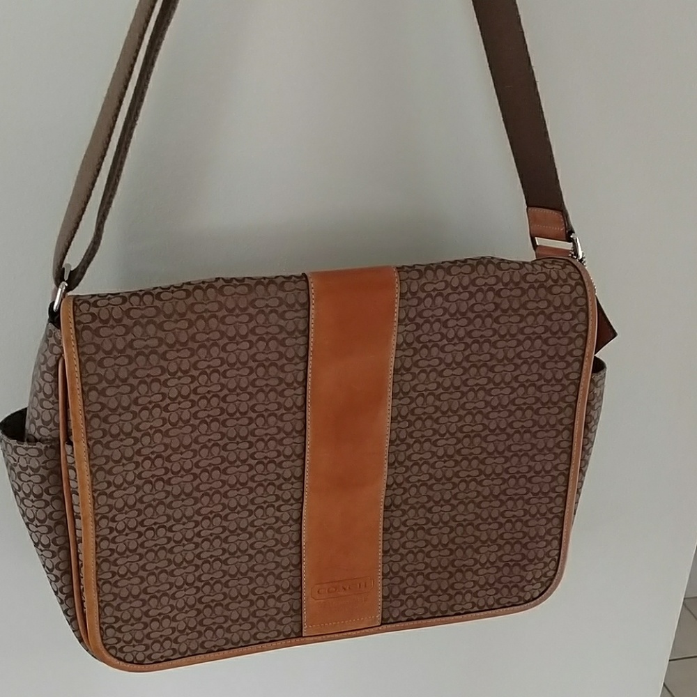 Coach messenger bag