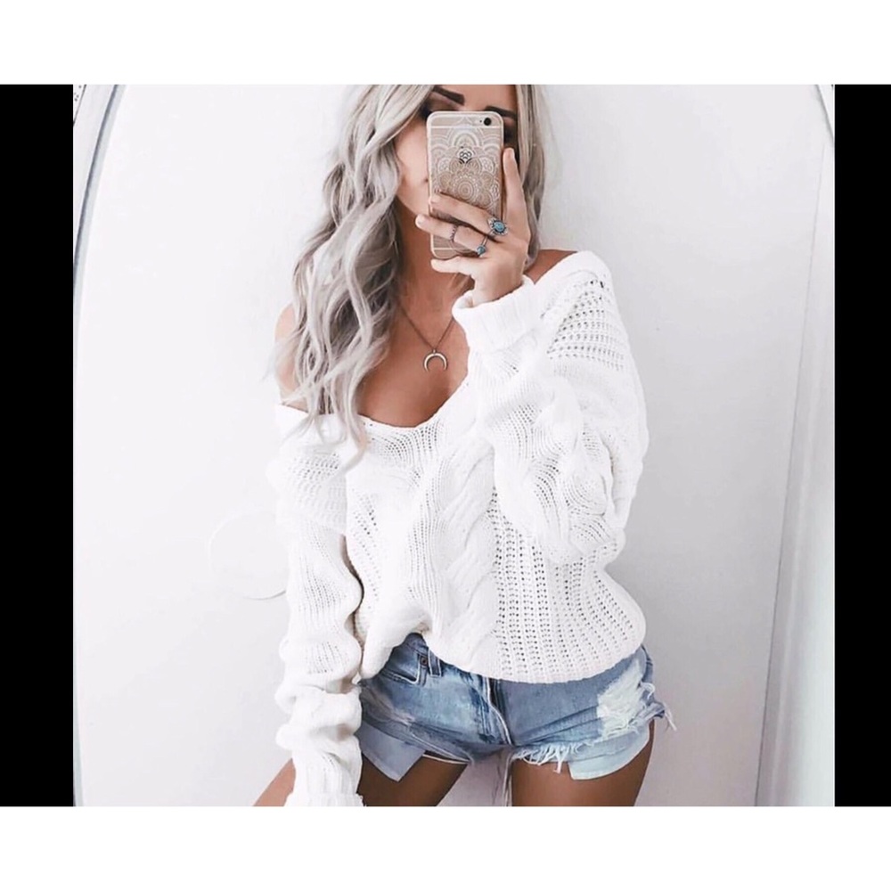 🔥👀SEXY OFF SHOULDER OVERSIZED SWEATER👀🔥