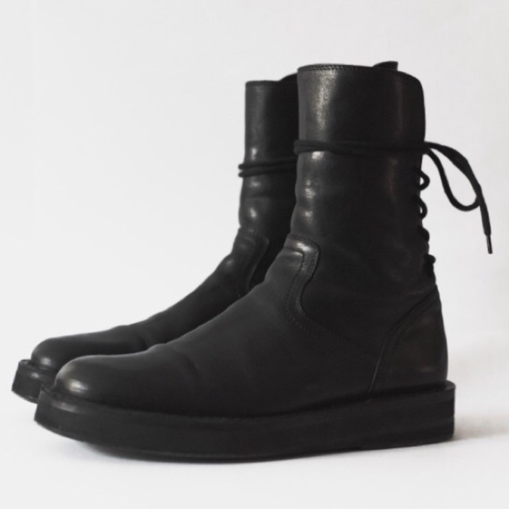 ◼️ ANN DEMEULEMEESTER BACK LACE CORSET BOOTS ◼️