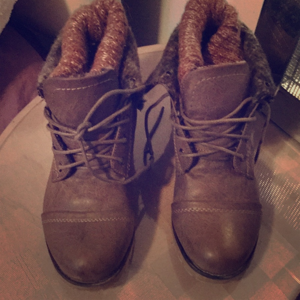 Ankle boots