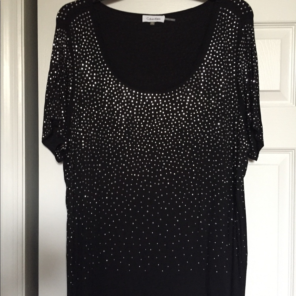 Black short sleeve top with sequins  scoopneck