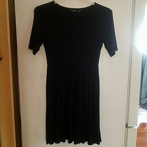 Black cotton dress