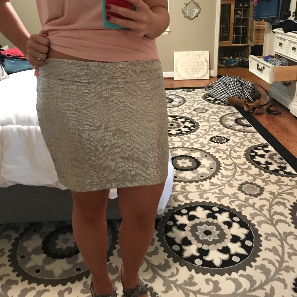 Silver metallic mini skirt stretchy