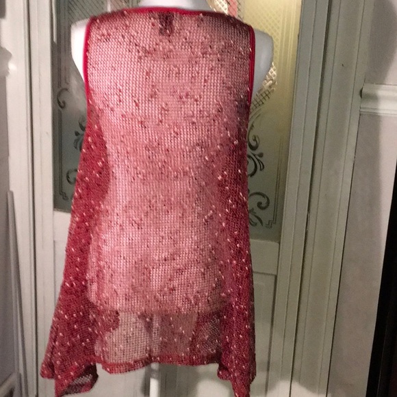 Trendy Vest - Picture 2 of 3