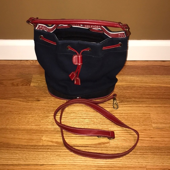 Vintage Tommy Hilfiger purse - Picture 4 of 4