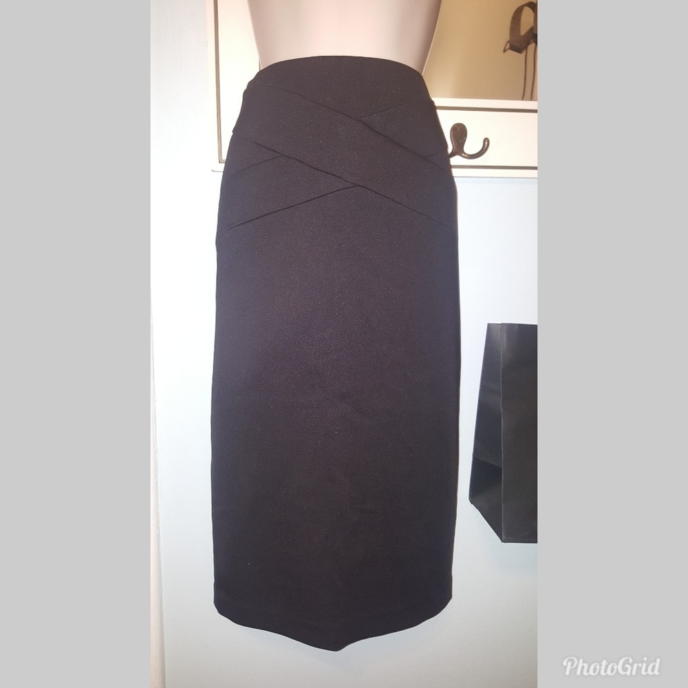 Pencil skirt - Picture 2 of 6