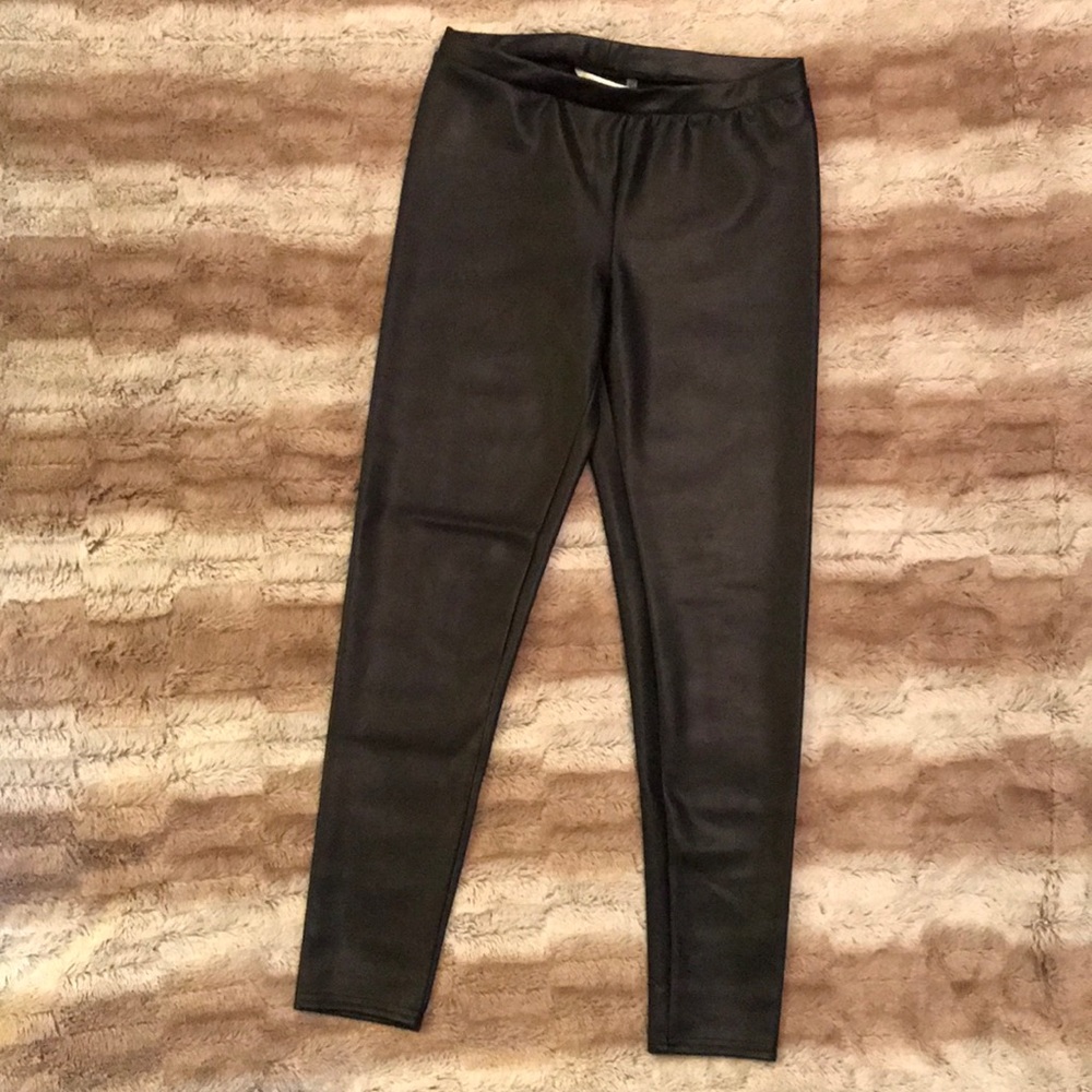 Black Faux Leather Leggings 🖤