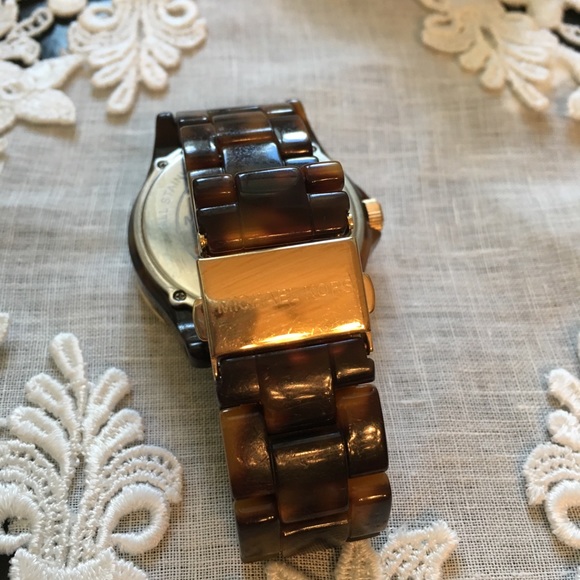 Michael Kors tortoise watch main image 5