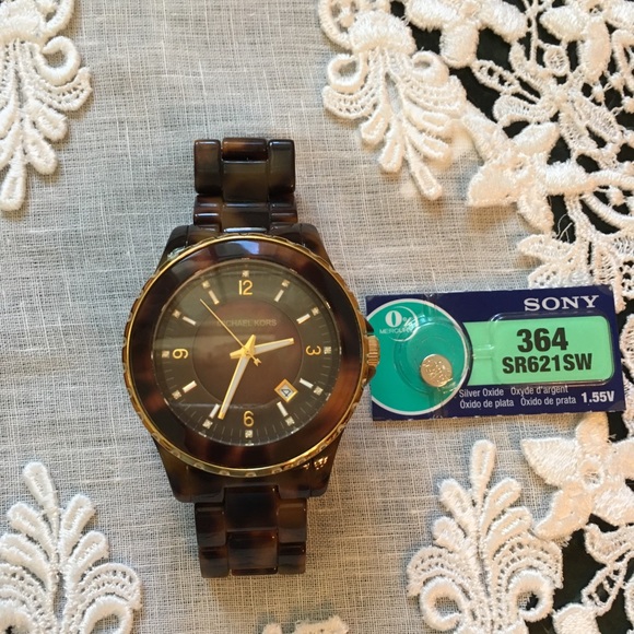Michael Kors tortoise watch main image 6
