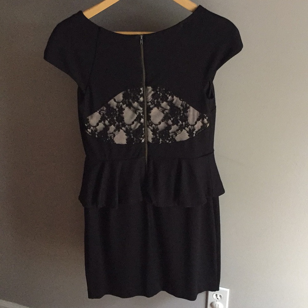 Express peplum black cocktail dress - Picture 2 of 3