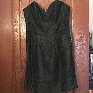 Black lace Guess dress. Strapless. Size 7.