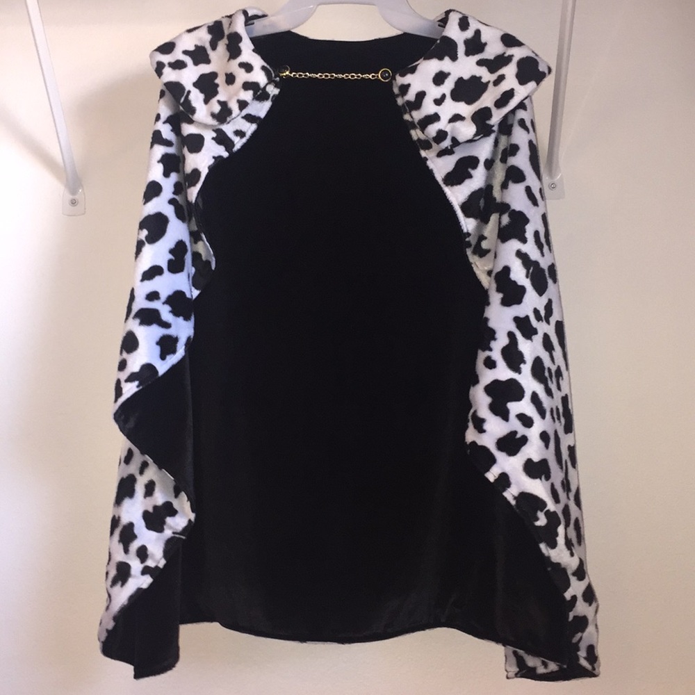 Cruella De Ville Poncho Costume