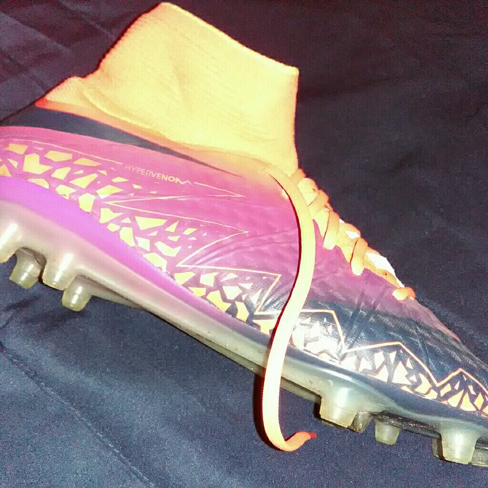 Hypervemon cleats