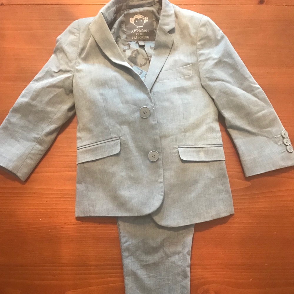 Boys Appaman blue linen suit