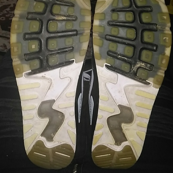 (Nike Air max 90 FK) Essential Running Shoes - Picture 3 of 5