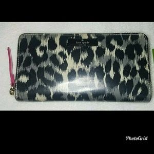 Kaye spade wallet