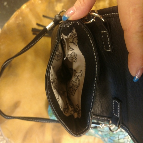 LAST ONE!!  Serape Crossbody Purse Black - Picture 3 of 3