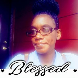 Meet your Posher, Inez