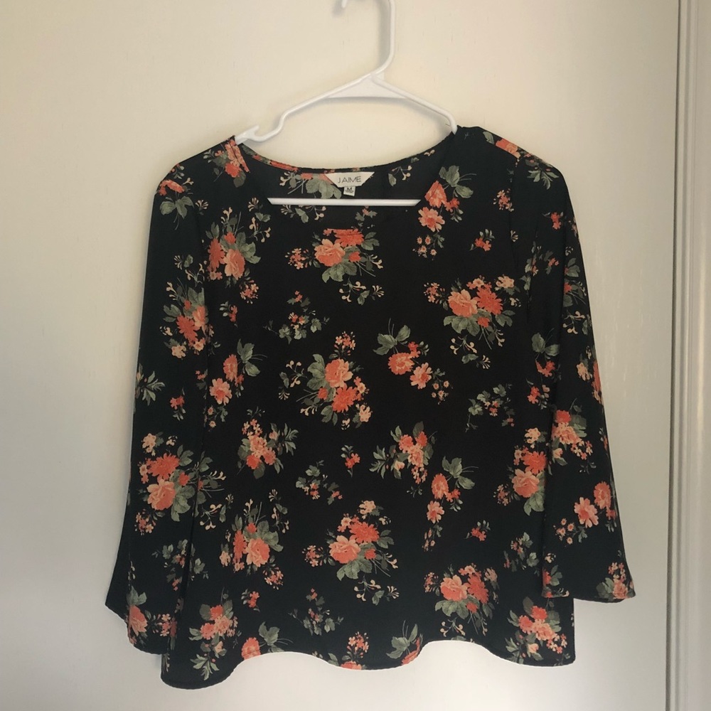 Floral long sleeve with open back