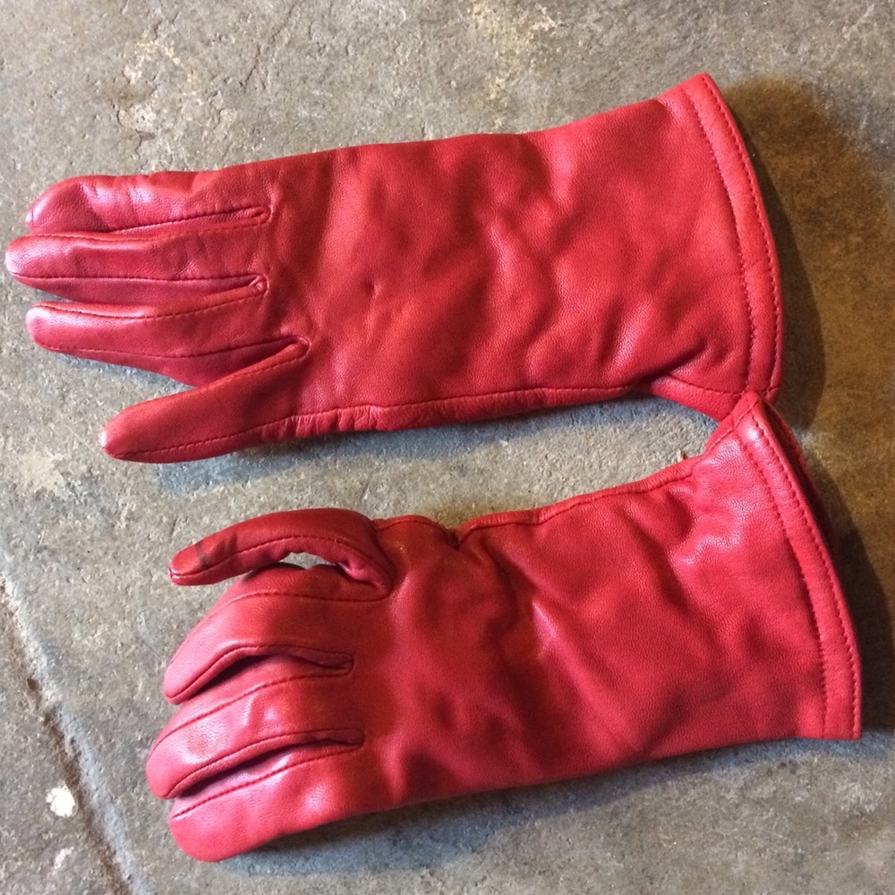Ladies Genuine Leather Thinsulate Gloves, SM, Red