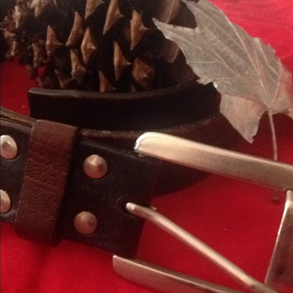Brown Leather Size 32 Fossil Belt