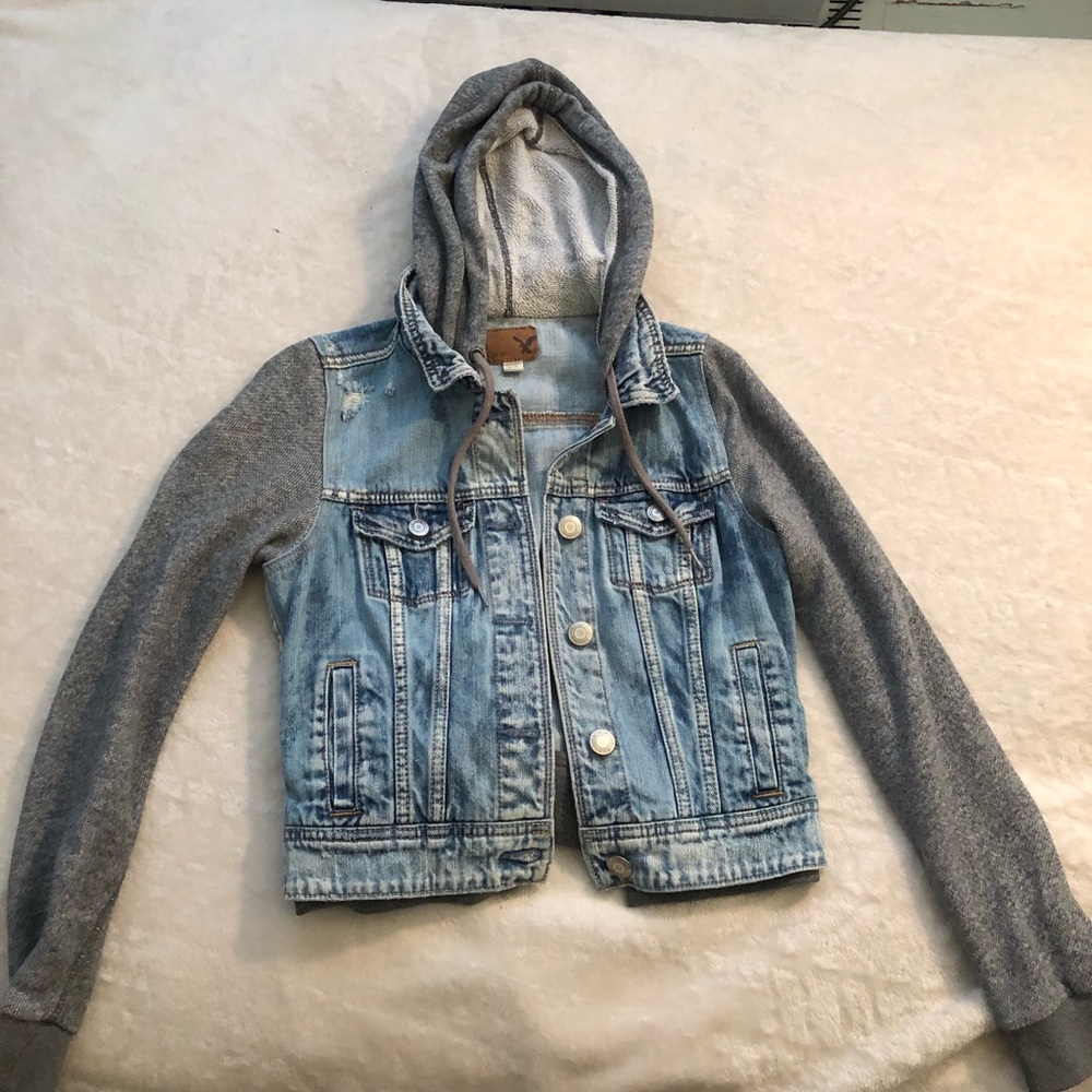 american eagle Jean jacket