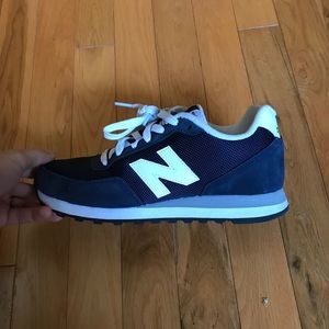 New Balance Tennis shoes