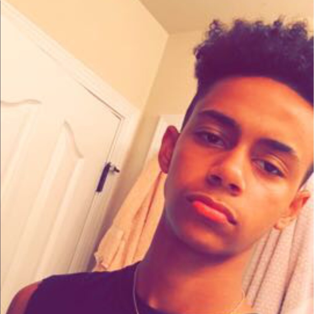 Meet your Posher, Mark