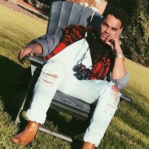 Meet your Posher, Jamie