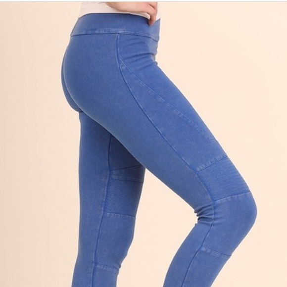 Comfortable Moto jeggings/Leggings - Picture 2 of 3